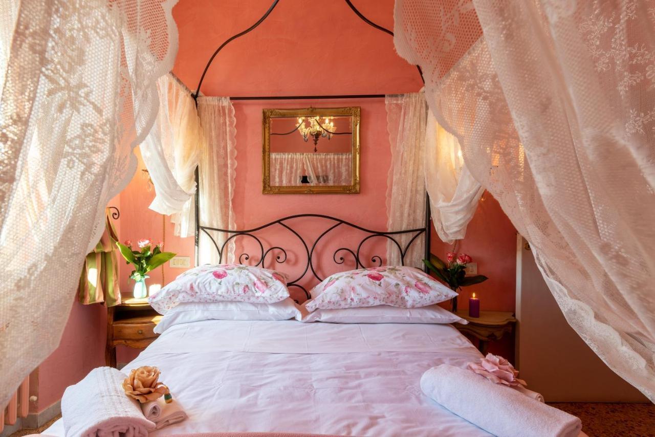 Bibi Boutique Arezzo Living Suite Rosafragola & Verdeconiglio Eksteriør billede