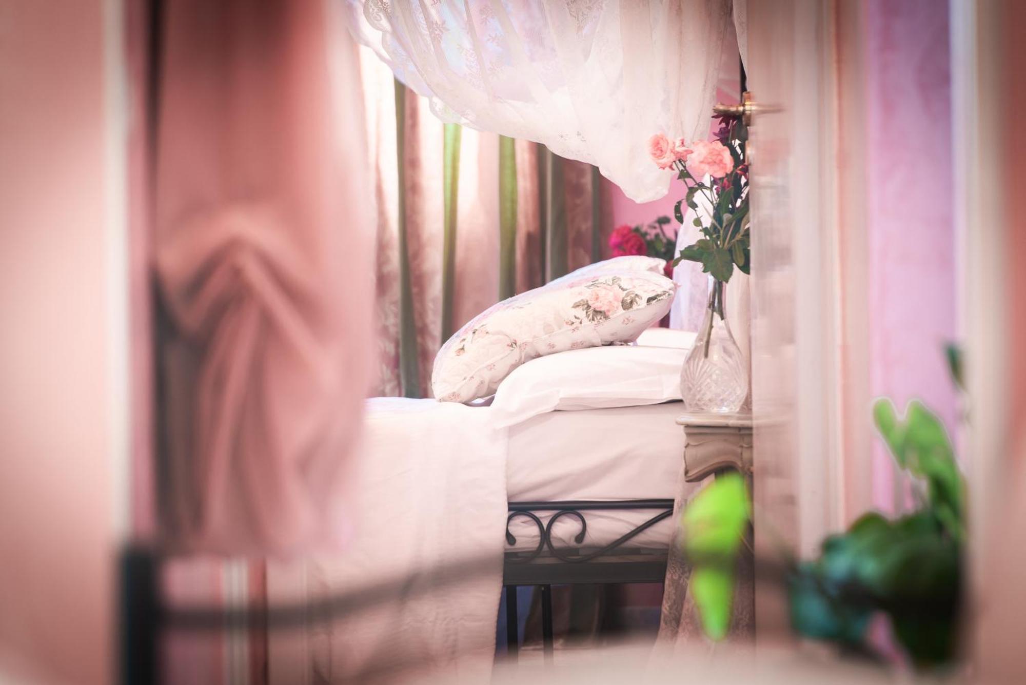 Bibi Boutique Arezzo Living Suite Rosafragola & Verdeconiglio Eksteriør billede