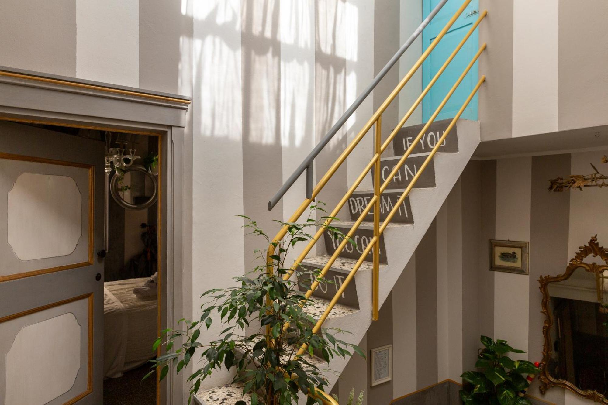 Bibi Boutique Arezzo Living Suite Rosafragola & Verdeconiglio Eksteriør billede