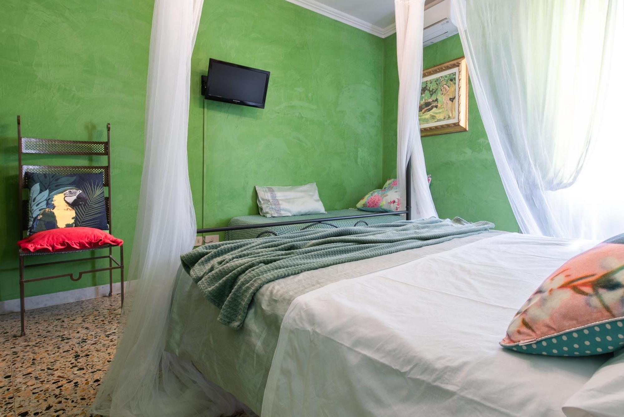 Bibi Boutique Arezzo Living Suite Rosafragola & Verdeconiglio Eksteriør billede